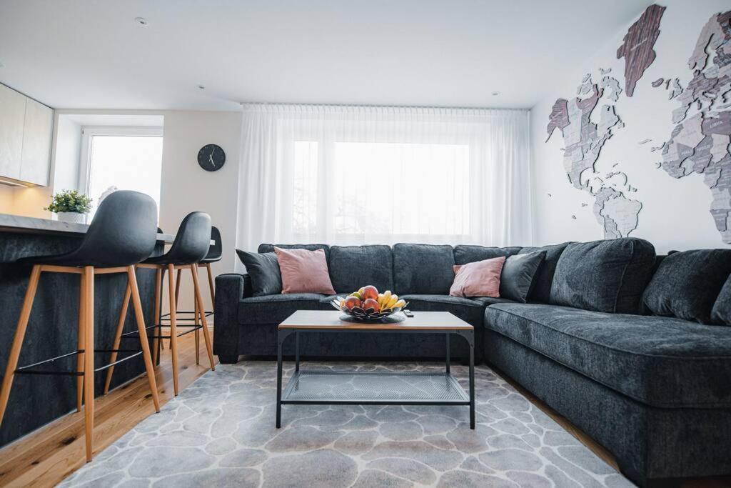 New Luxury 3Br Apartment In Old Town, Free Parking Haapsalu Exterior photo